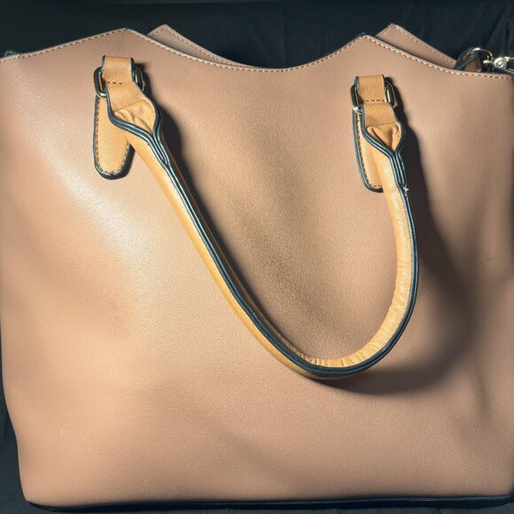 New, Isabelle Women's Shoulder Bag.  Large Discount Shipping - Picture 2 of 5